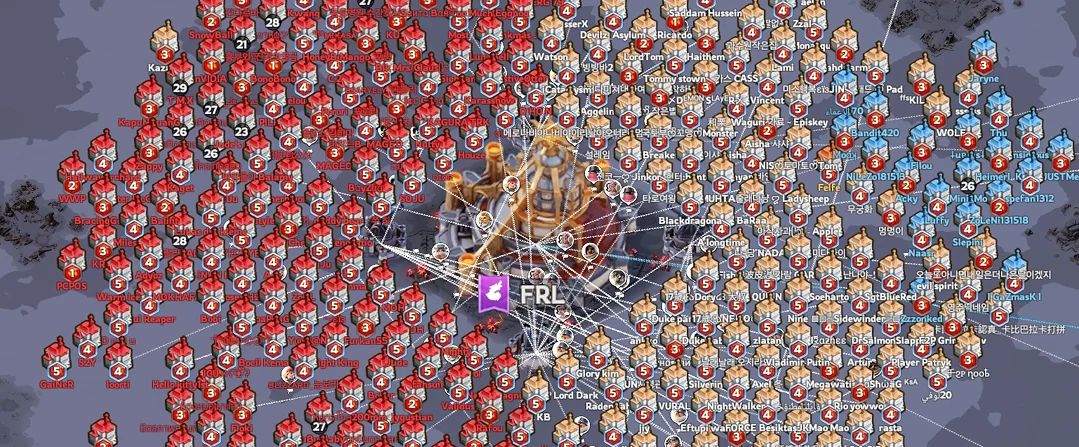 Felülnézetes stratégiai játék térkép, amely egy hatalmas szövetségi csatát ábrázol, több száz játékos jelölővel, amelyek egy központi erődöt vesznek körül.